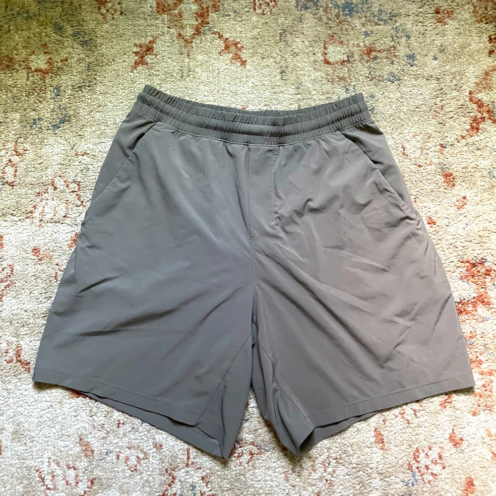 Lululemon Pace Breaker Shorts (7”)